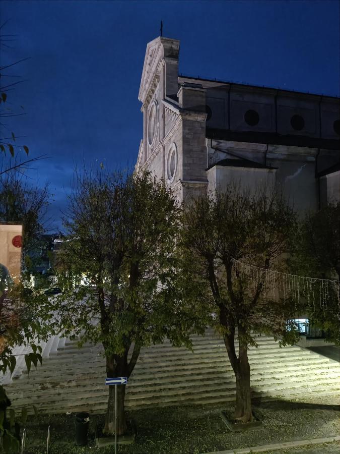 L'Affaccio Sulla Piazza Apartment Авецано Екстериор снимка