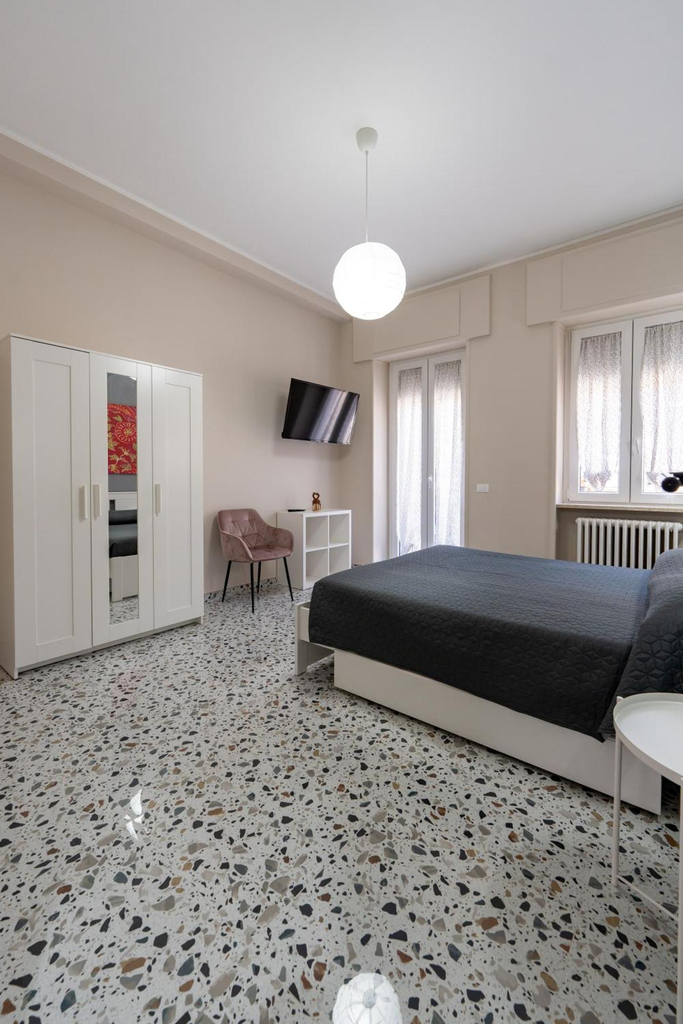 L'Affaccio Sulla Piazza Apartment Авецано Екстериор снимка